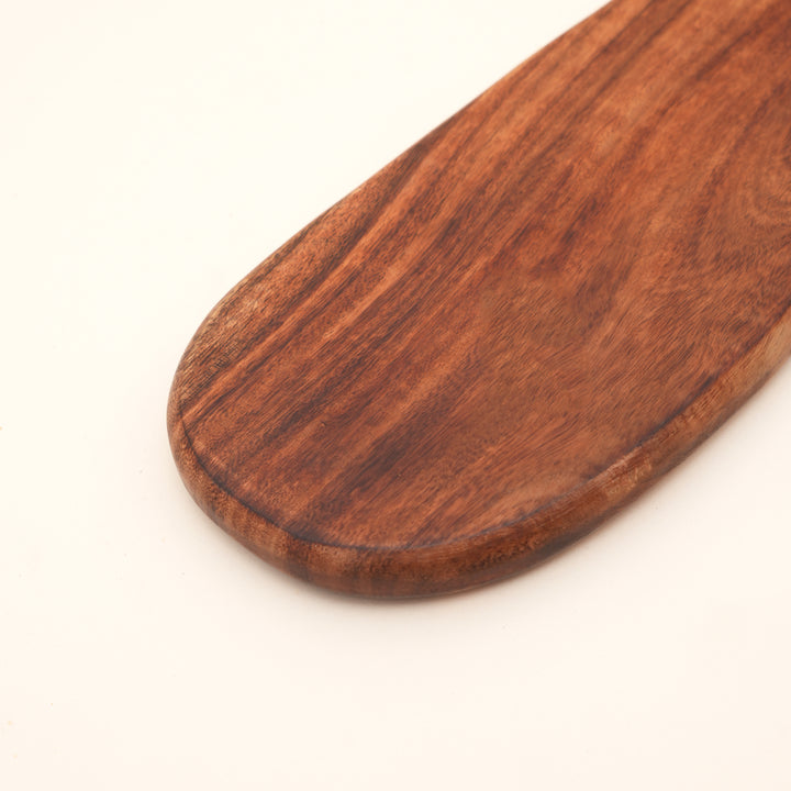 Classic Loop Chopping Board in Acacia Wood 13x48 cm