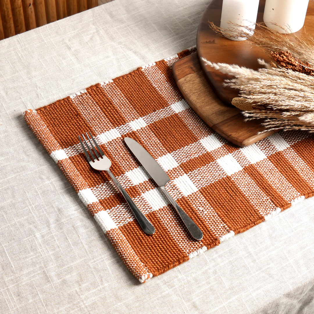 Rust Checker Stripe Placemat – Durable Polyester Table Mat for Dining and Kitchen