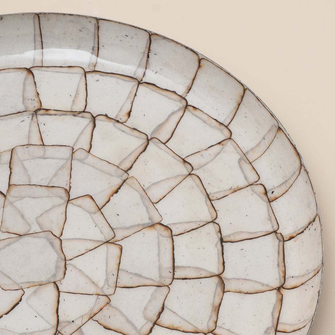Set of 2 Mosaic Shell Pattern Round Iron Serving Dish – Enamel Finish Decorative Platter