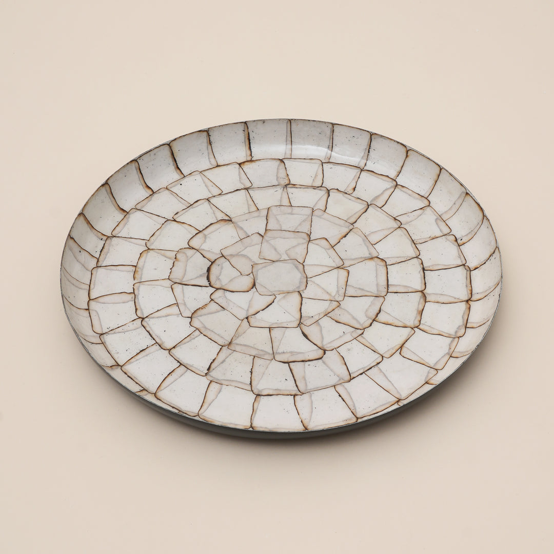 Set of 2 Mosaic Shell Pattern Round Iron Serving Dish – Enamel Finish Decorative Platter