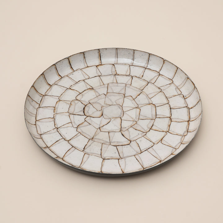 Set of 2 Mosaic Shell Pattern Round Iron Serving Dish – Enamel Finish Decorative Platter