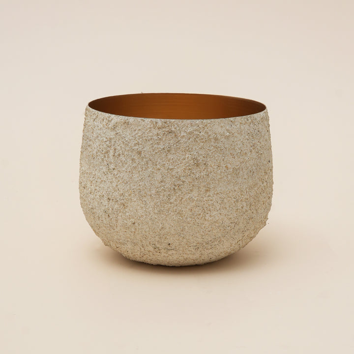 Textured Stone-Finish Iron Planter Pot – White | Decorative Indoor Planter