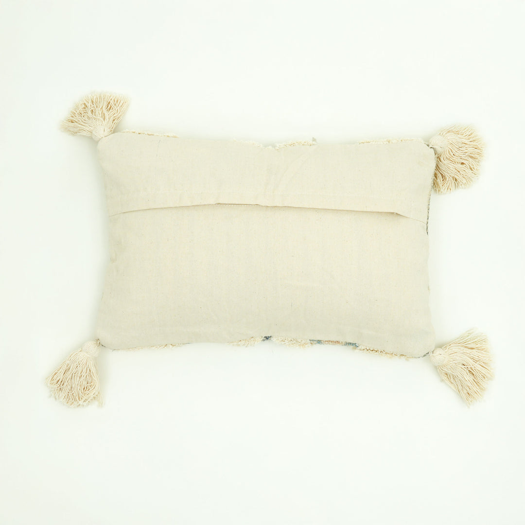 Sandstone Peaks Tufted Cushion with Tassels – Beige | 50×30 cm
