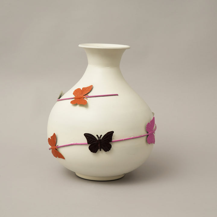 Off White Hand Painted Flower vase- HE-FV-0137