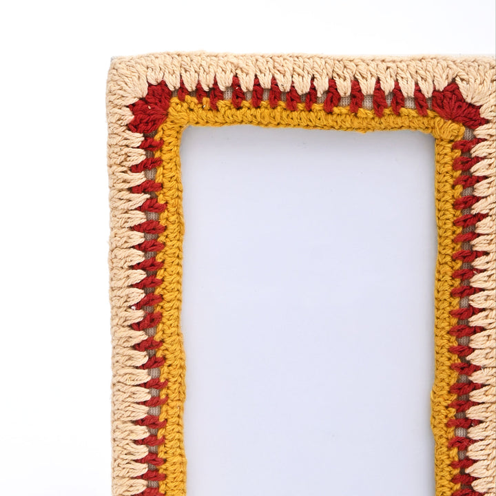 Golden Amber Beaded Elegance Photo Frame 4×6 Inch – Artisan Décor