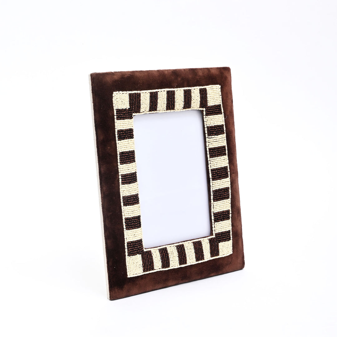 Classic Mocha Striped Photo Frame 5×7 Inch – Brown & Beige