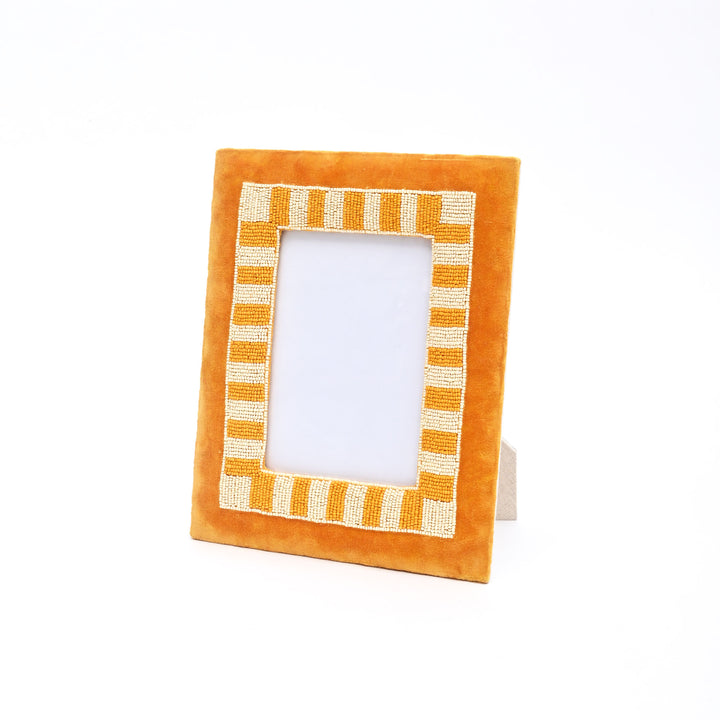 Sandstone Striped Elegance Photo Frame 5×7 Inch – Yellow & Beige
