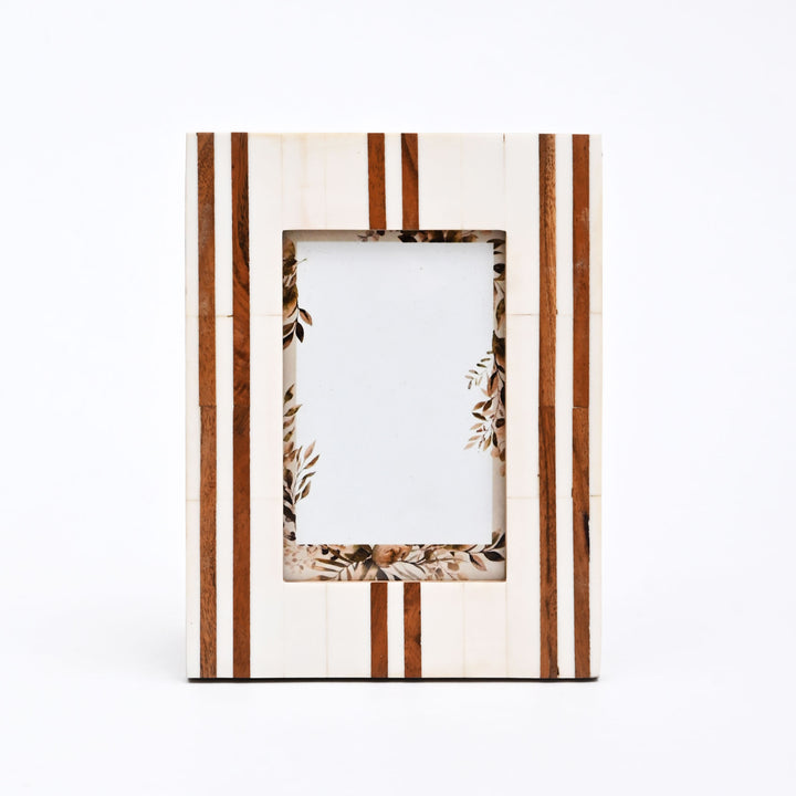 Modern Striped Resin Photo Frame | Home & Office Décor
