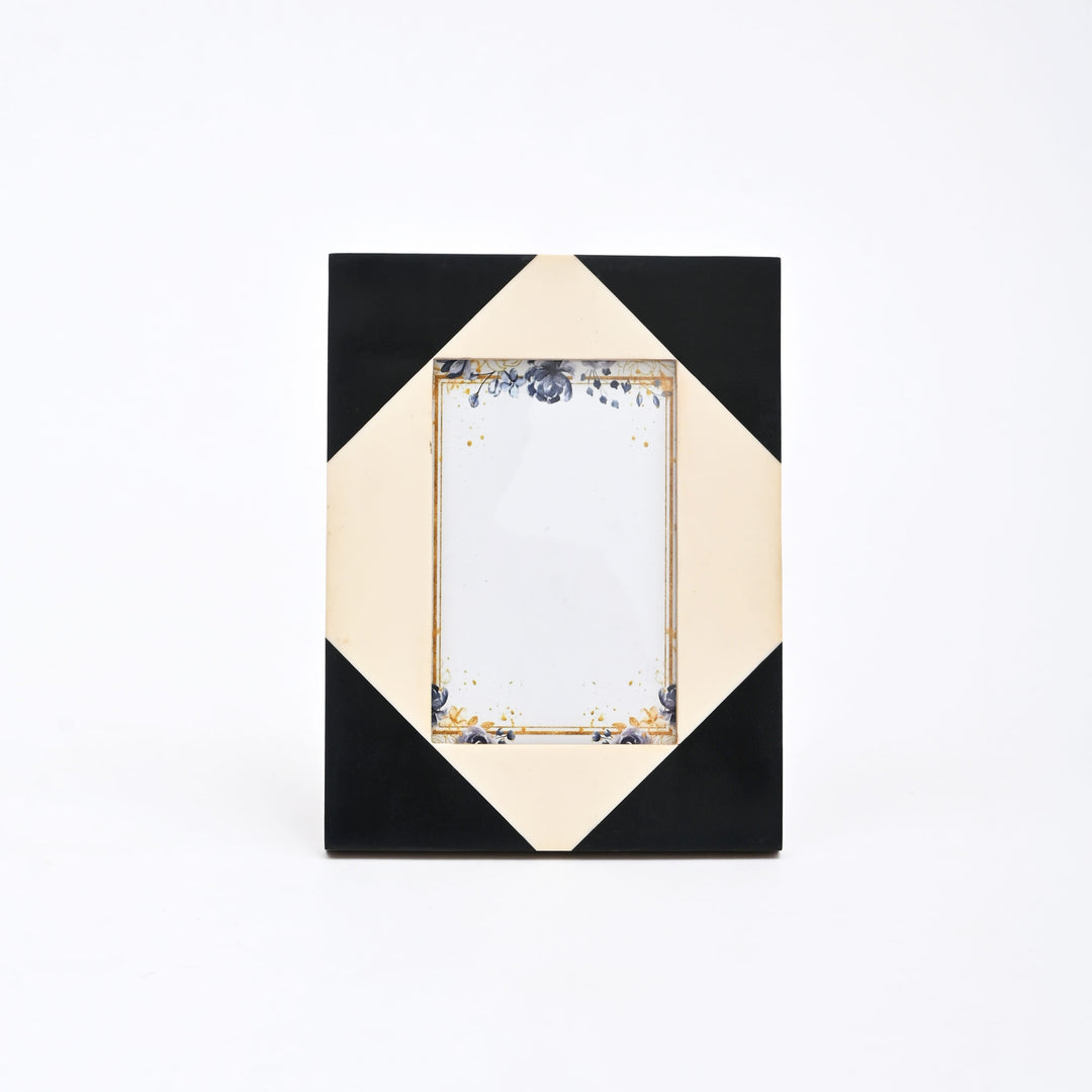 Contemporary Geometric Resin Photo Frame | Black & White