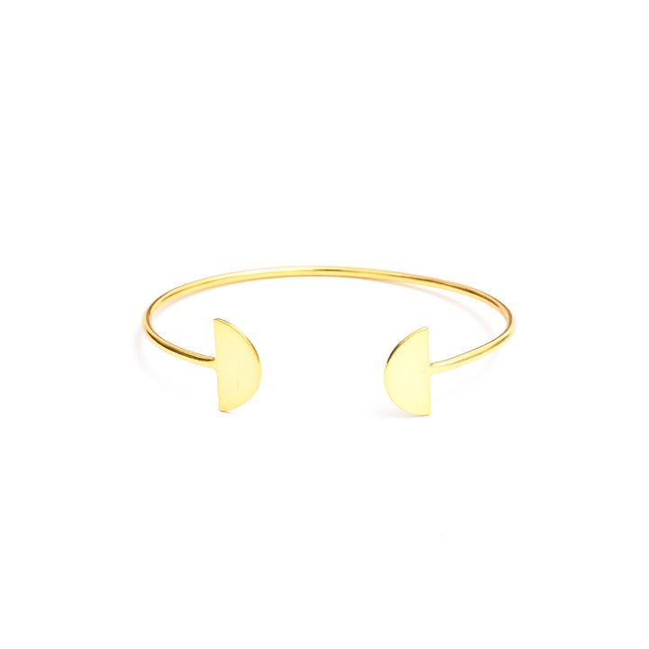 Open Fan-End Bangle – Minimal Gold Statement Piece
