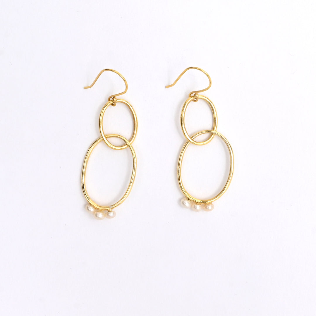 Hoop Earrings – Opulent Pearl Finish