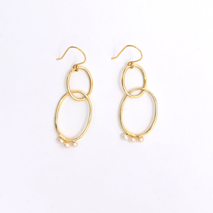 Hoop Earrings – Opulent Pearl Finish