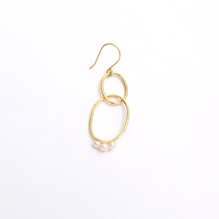 Hoop Earrings – Opulent Pearl Finish