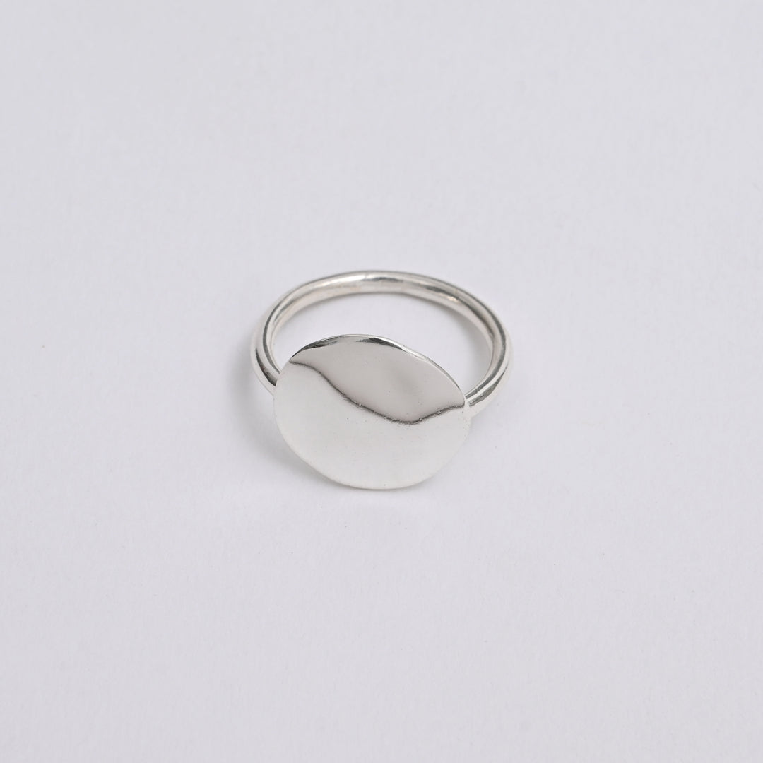 Silver Ring – Circle Minimalist Design