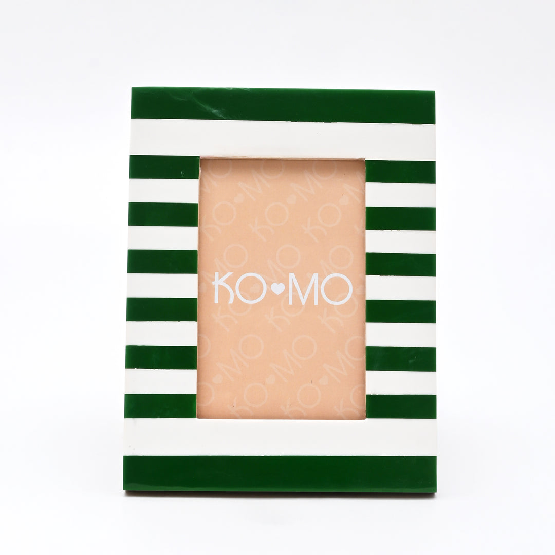 Green Striped Resin Photo Frame 4x6 Inch Modern Tabletop