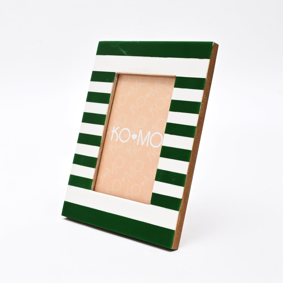 Green Striped Resin Photo Frame 4x6 Inch Modern Tabletop
