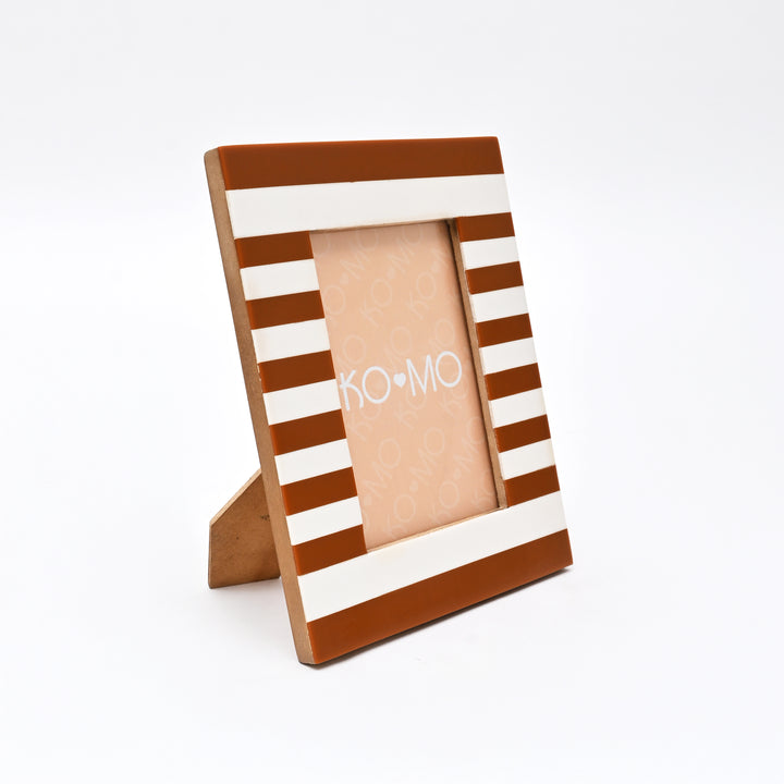 Brown Striped Resin Photo Frame 4x6 Inch Modern MDF Décor