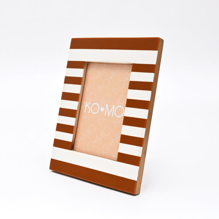 Brown Striped Resin Photo Frame 4x6 Inch Modern MDF Décor