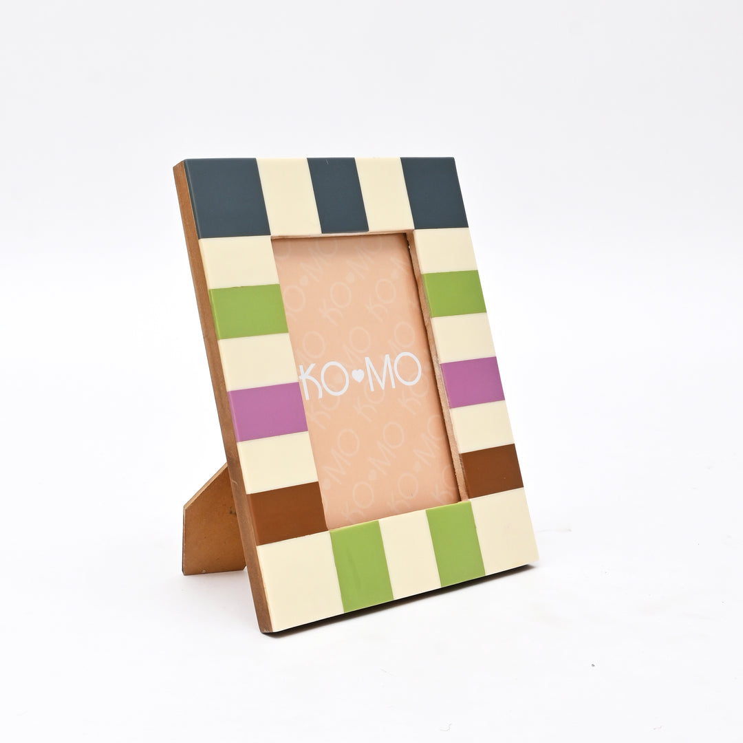 Checkered Resin Photo Frame 4x6 Inch Modern Glossy Décor