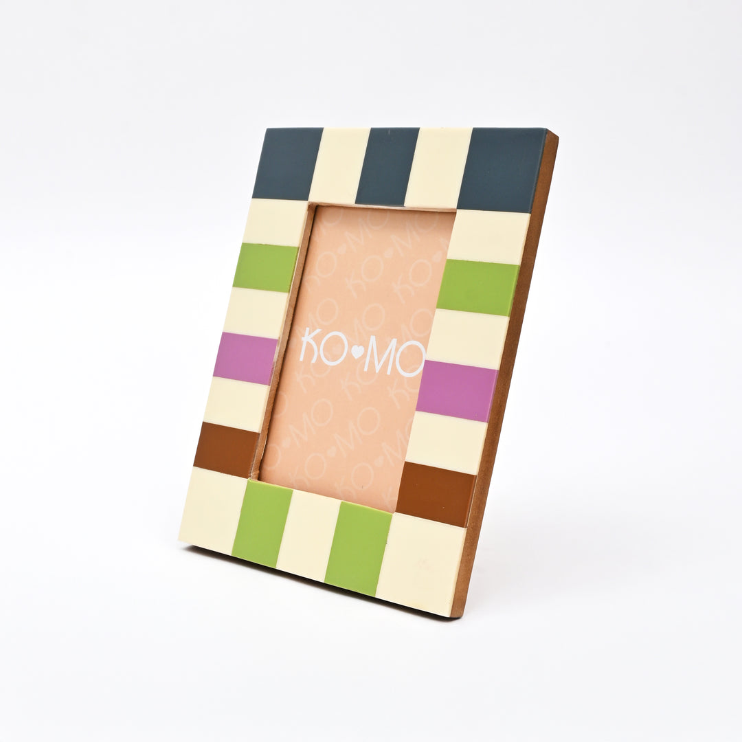 Checkered Resin Photo Frame 4x6 Inch Modern Glossy Décor