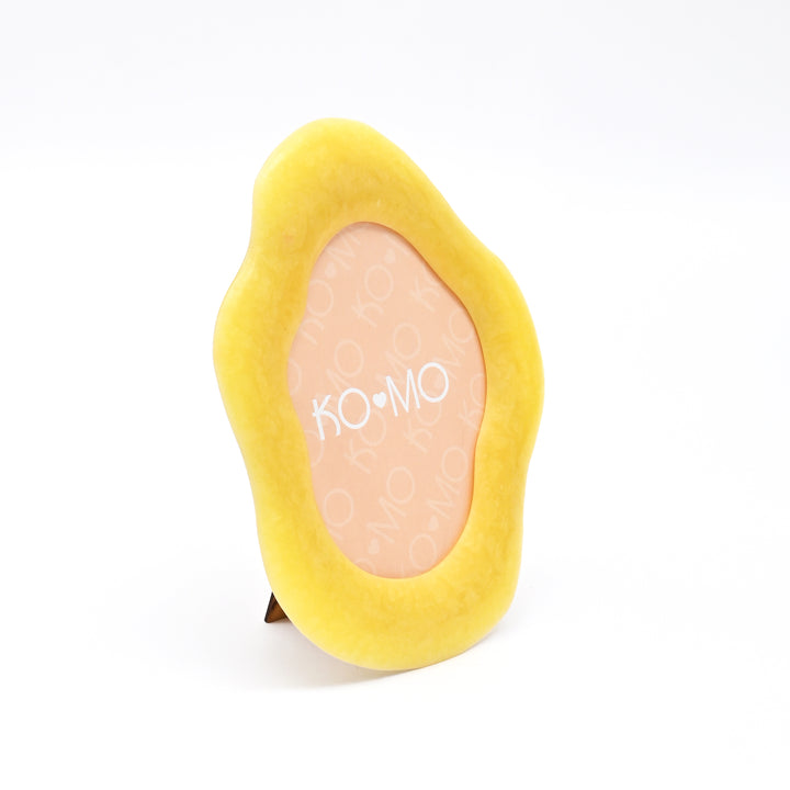 Yellow Organic Shape Photo Frame 5x7 Inch Resin Décor