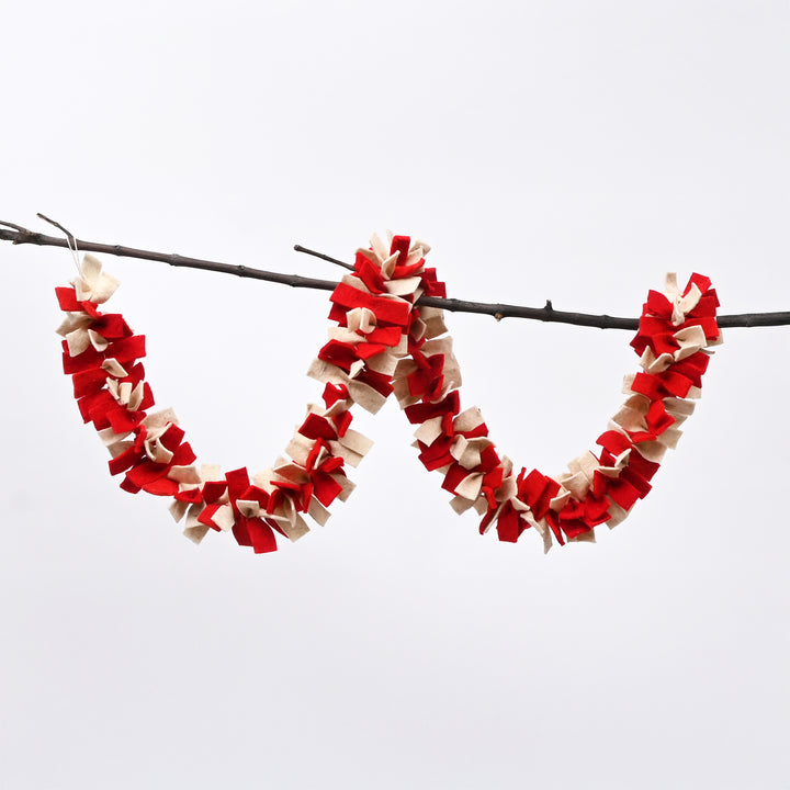 Dense Red and White Felt Christmas Garland