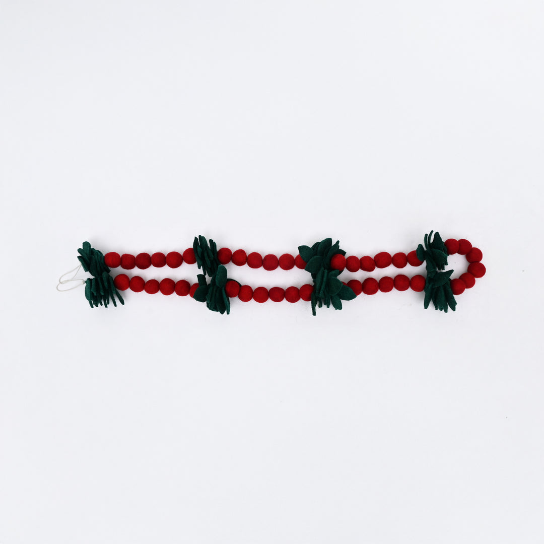 Felt Holly Leaf Christmas Garland-Green & Red