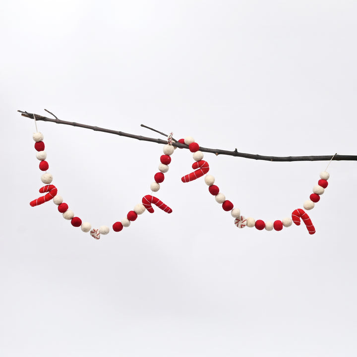 Red and White Felt Ball Garland