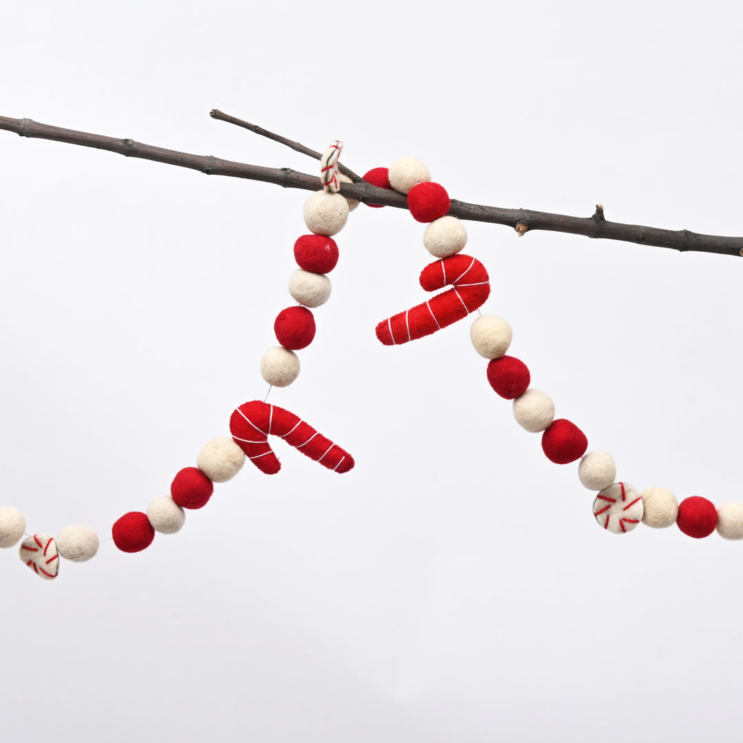 Red and White Felt Ball Garland