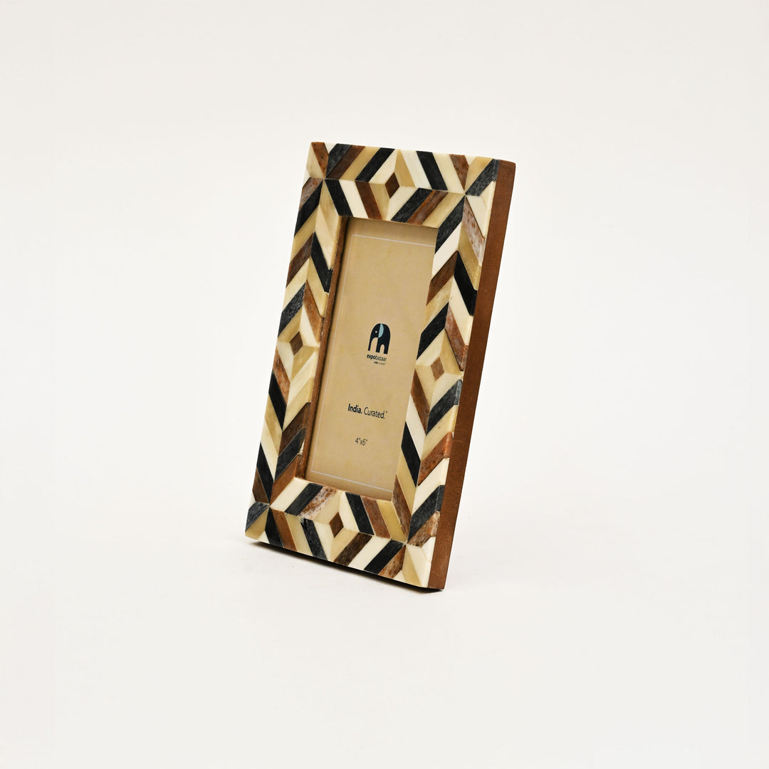 Brick Pattern Inlay Photo Frame – 4x6 inches