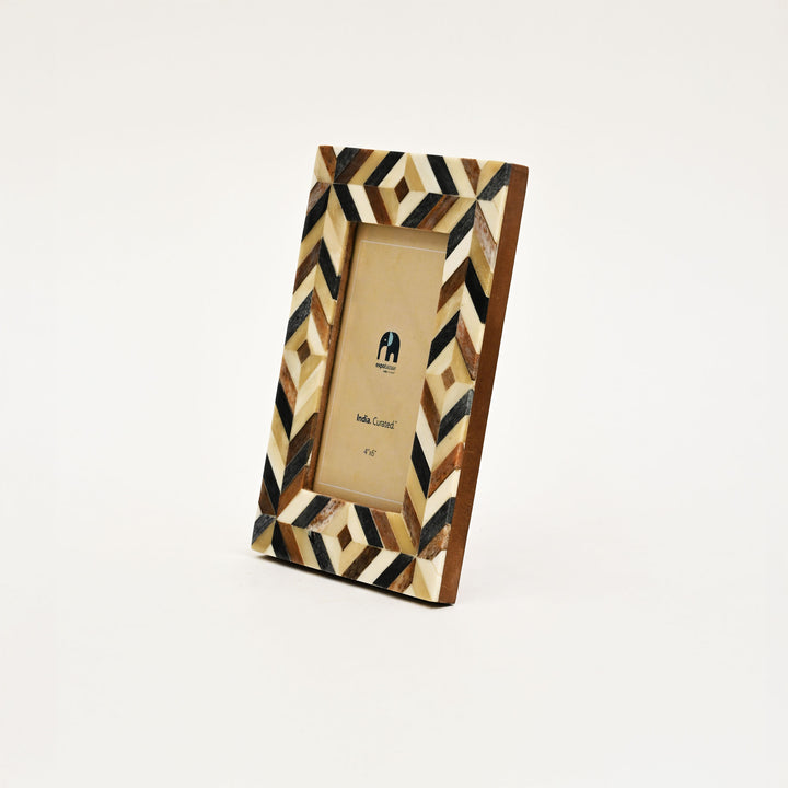 Brick Pattern Inlay Photo Frame – 4x6 inches