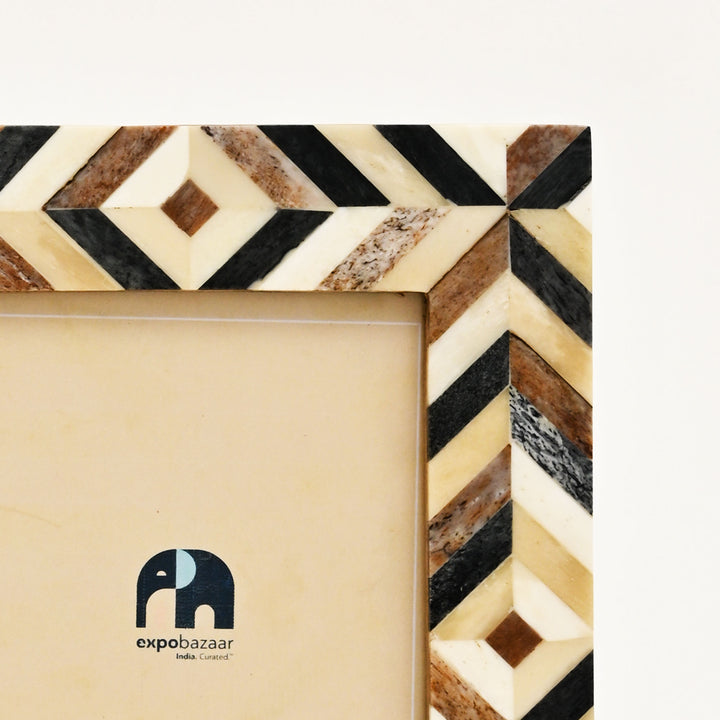 Brick Pattern Inlay Photo Frame – 5x7 inches