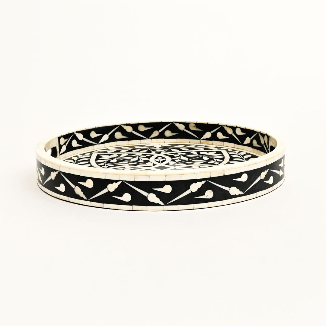 Bandeja redonda con incrustación de hueso floral