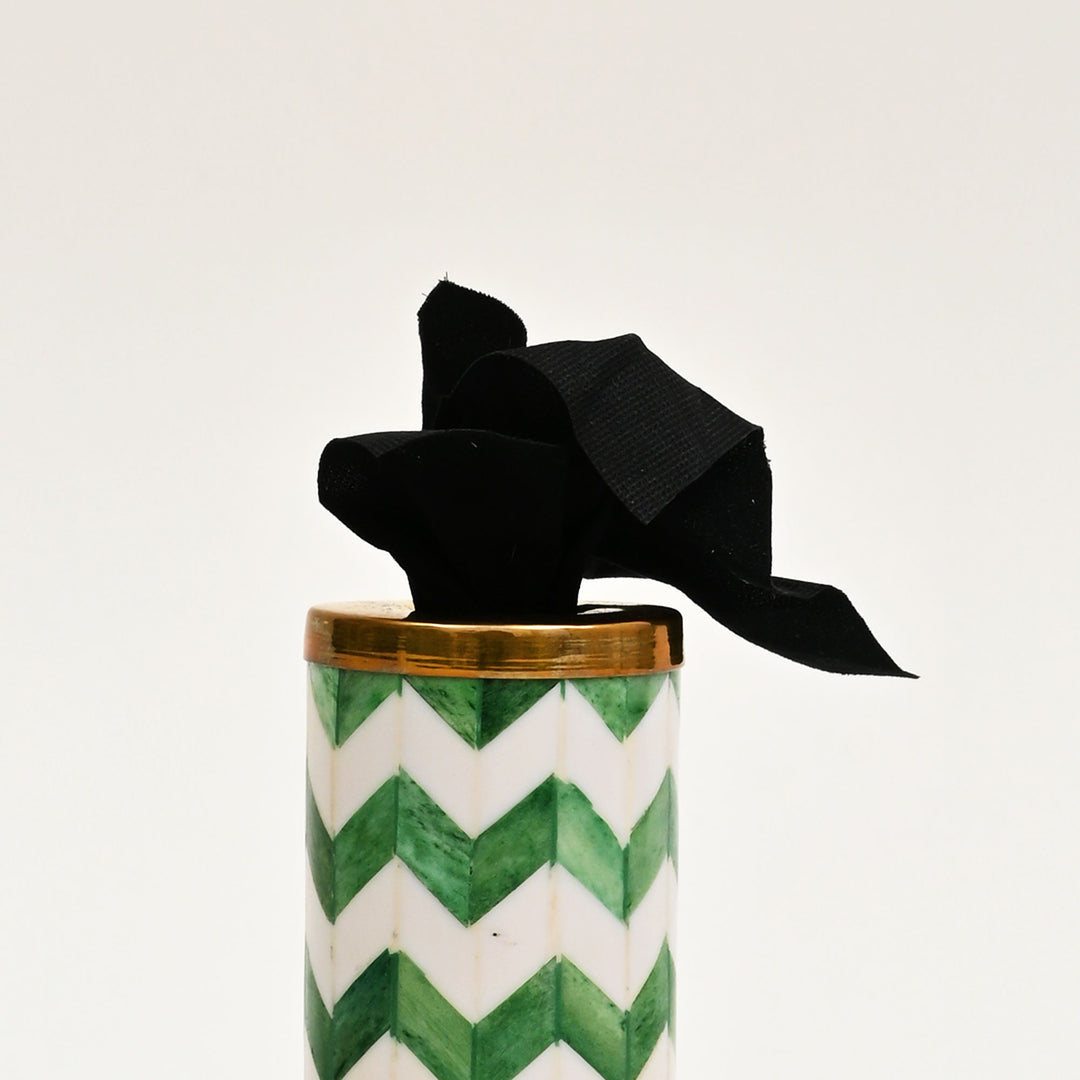 Zigzag Pattern Candle Holder