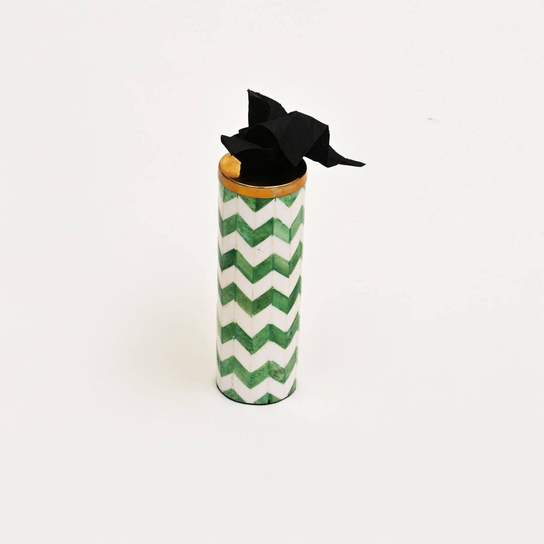 Zigzag Pattern Candle Holder