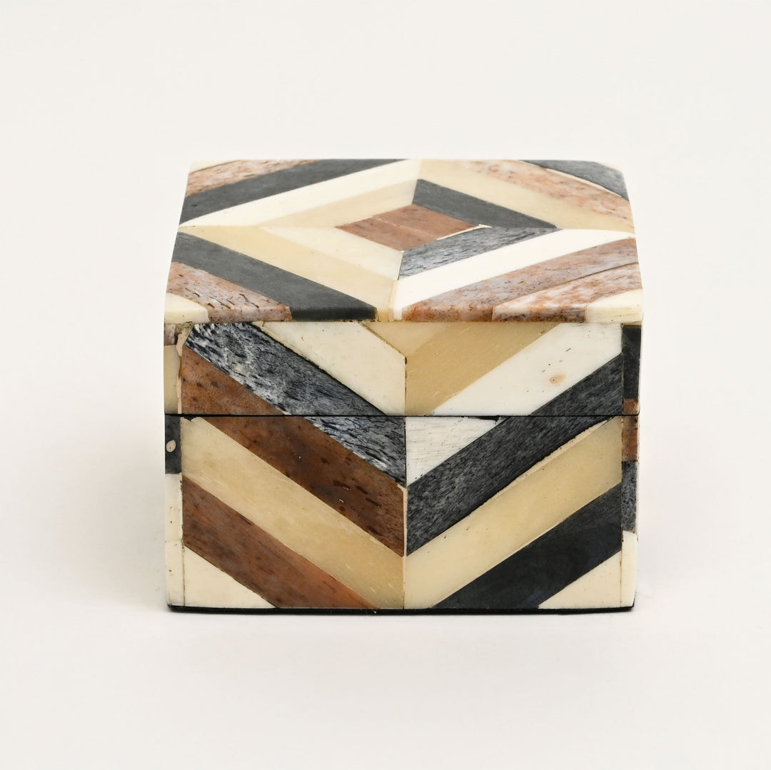 Brick Pattern Inlay Pill Box