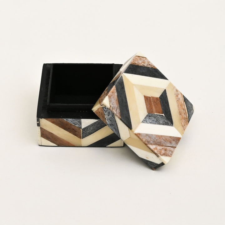 Brick Pattern Inlay Pill Box
