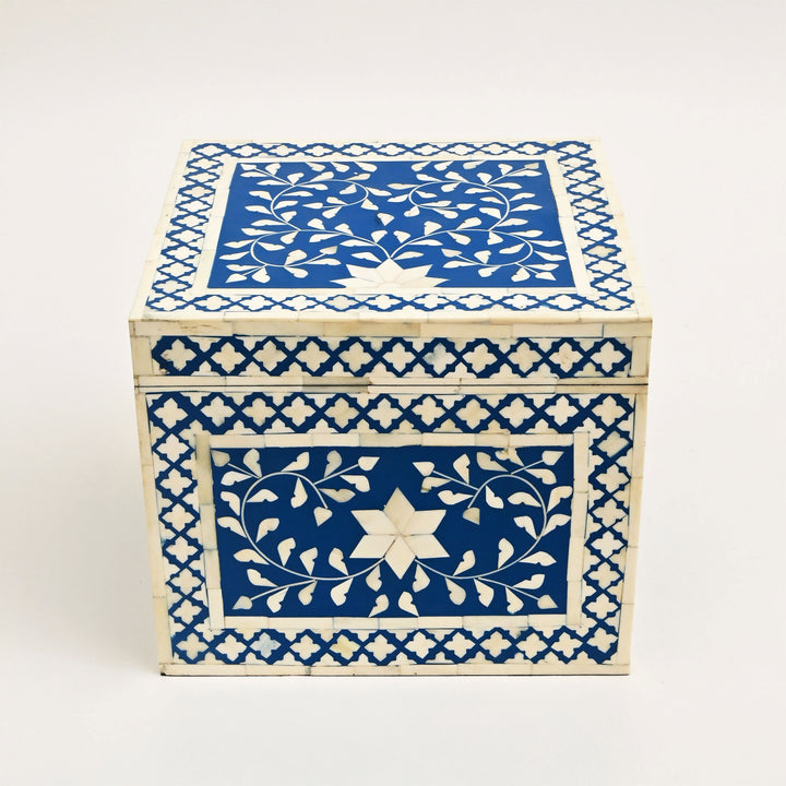 Scatola da Comò con Intarsio in Osso Floreale