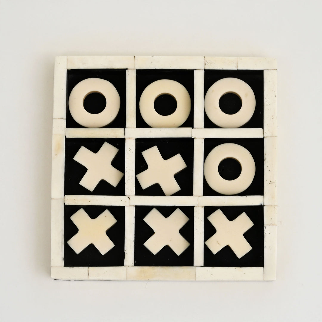 Tic-Tac-Toe Game Set – White