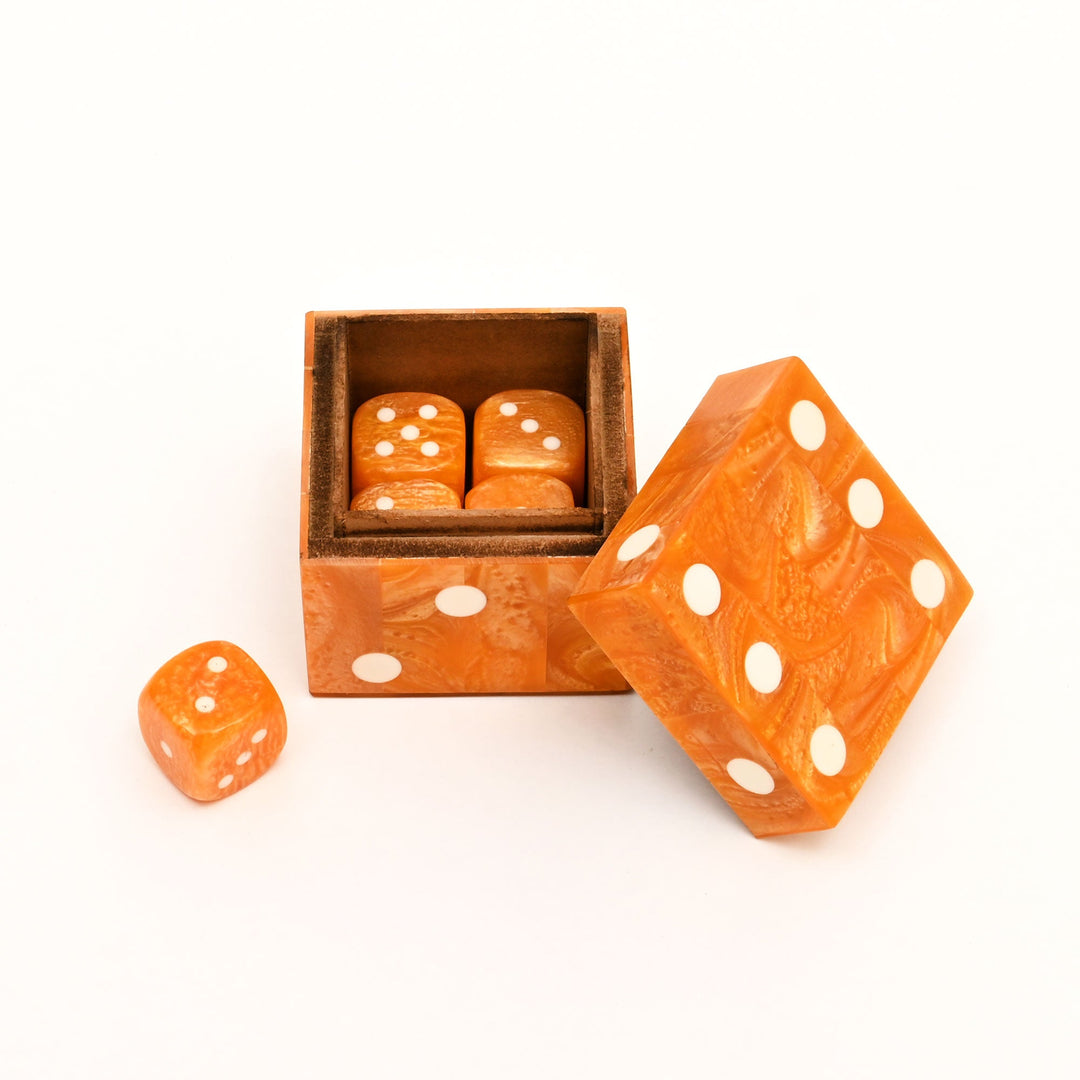 Luxury Resin Dice Box with Matching Dice – Decorative Cube Storage