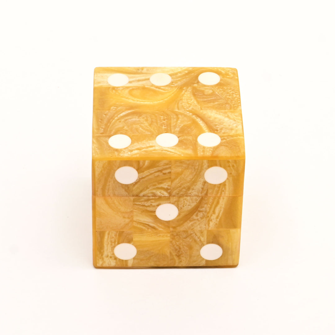 Luxury Resin Dice Box with Matching Dice – Decorative Cube Storage