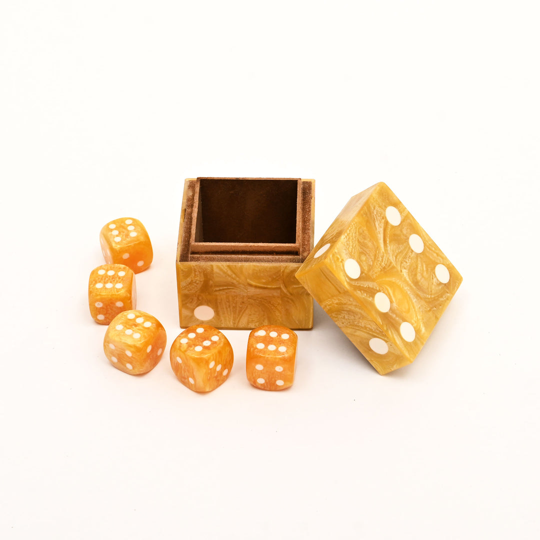 Luxury Resin Dice Box with Matching Dice – Decorative Cube Storage