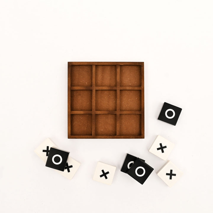 Modern Resin Tic Tac Toe Game Set. | Luxury Home Décor Accent |