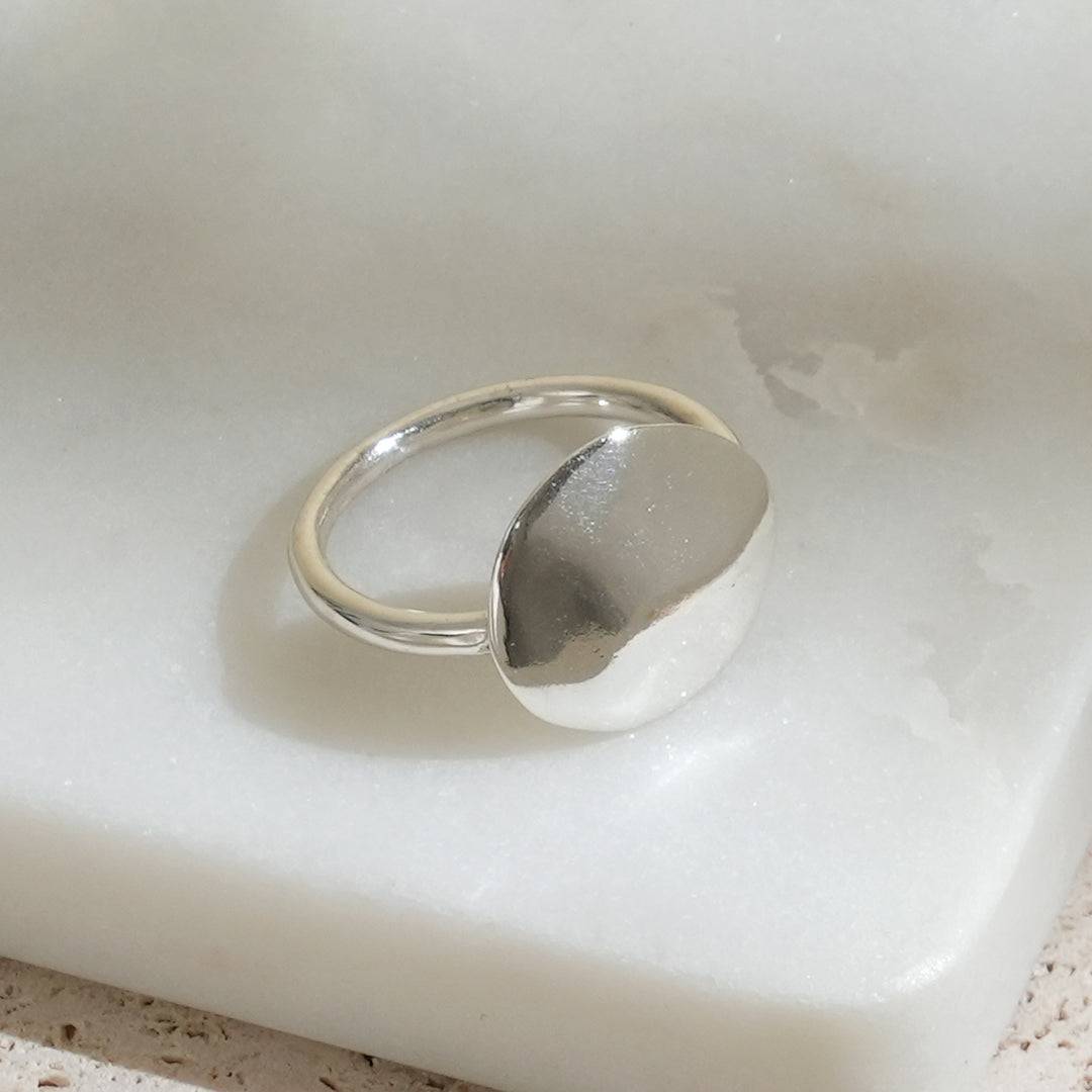 Silver Ring – Circle Minimalist Design