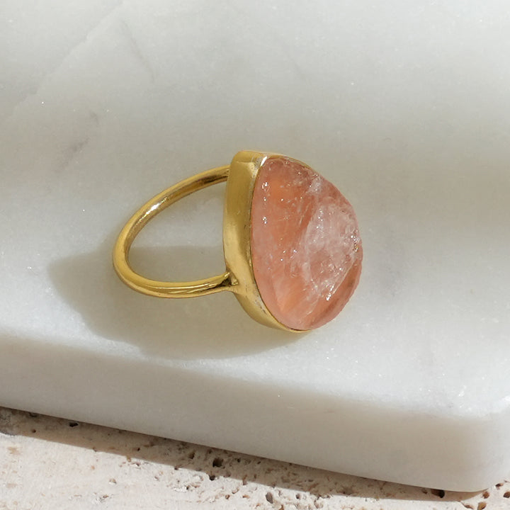 Quartz Ring – Blossom Design