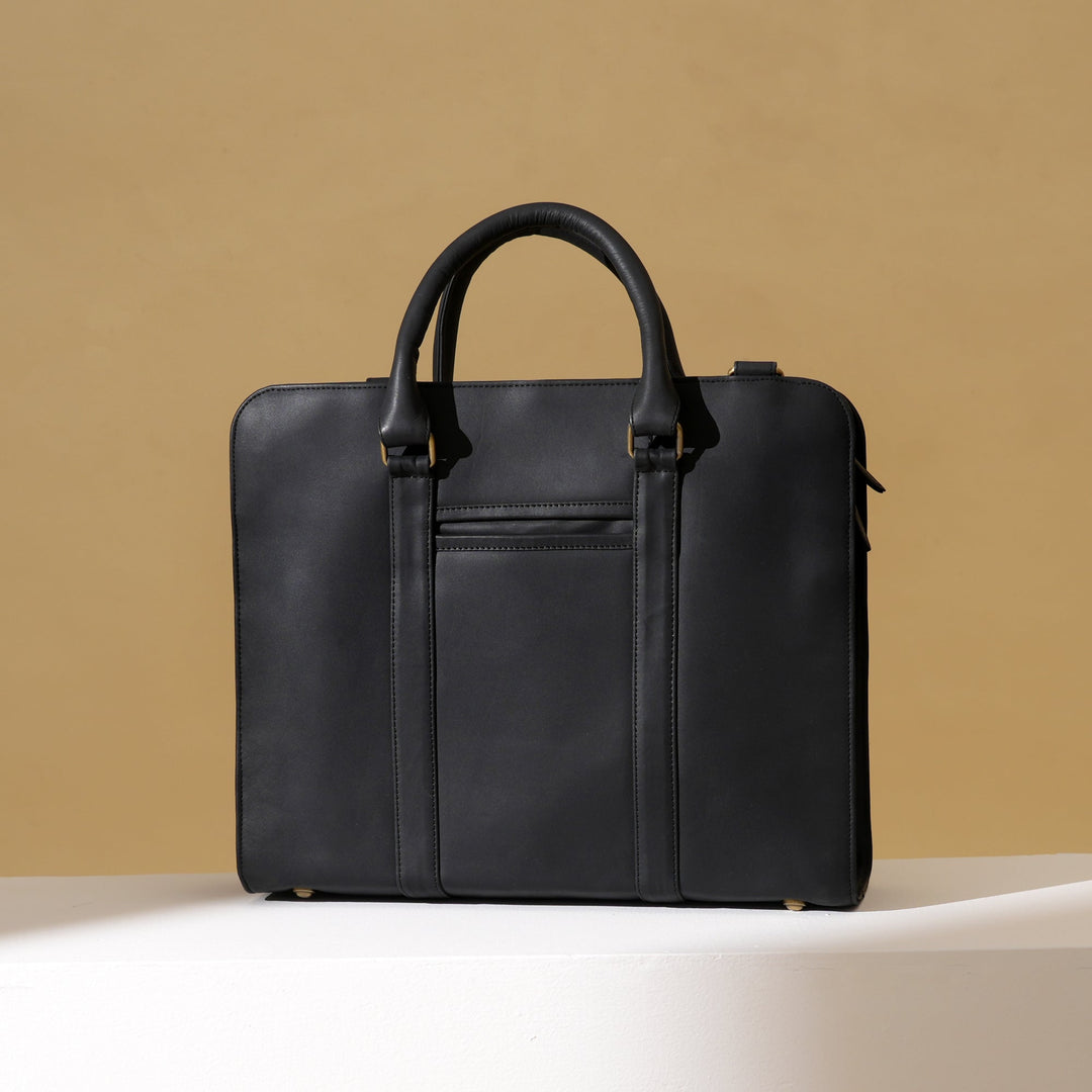 Premium Black Napa Leather Laptop Business Bag for Men & Women – 15.6 Inch Professional Office Bag with Multiple Compartments