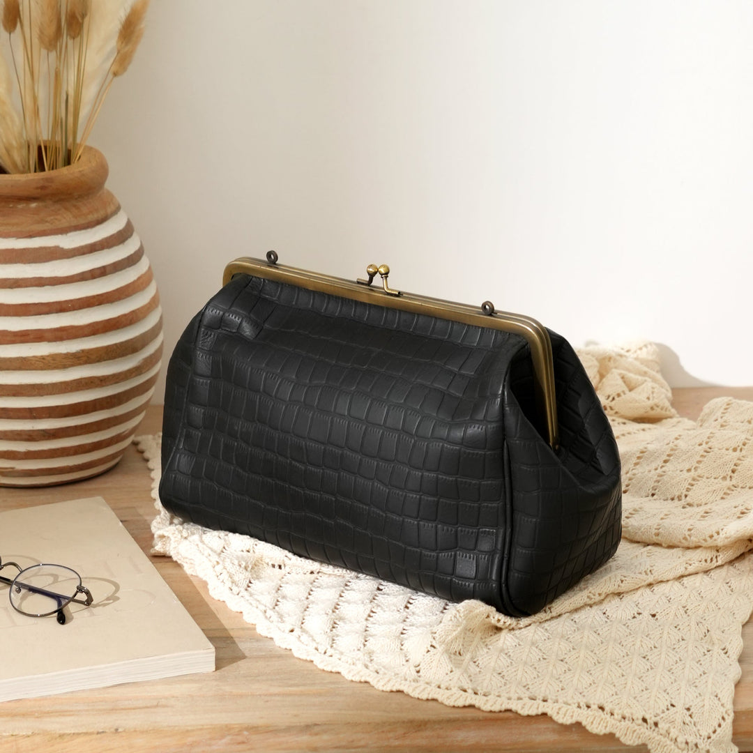 Premium Full-Grain Black Croc-Look Leather Side Bag for Women | Vintage Kiss-Lock Evening Handbag with Brass Frame & Spacious Compartment