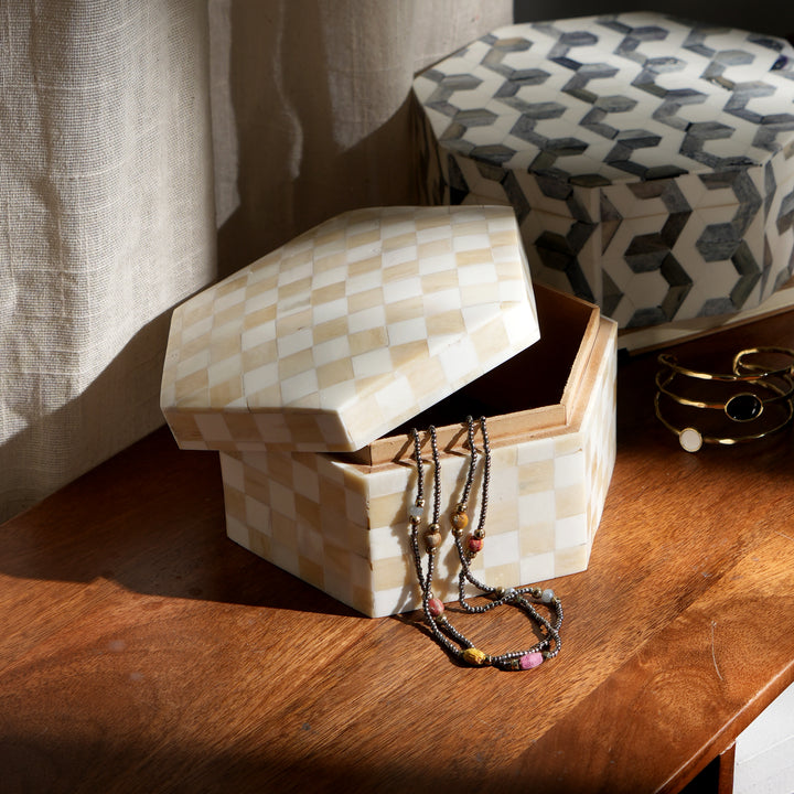 Checkered Carnival Pattern Box