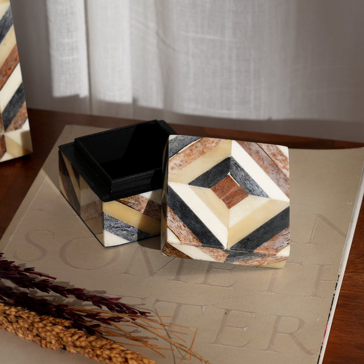 Brick Pattern Inlay Pill Box