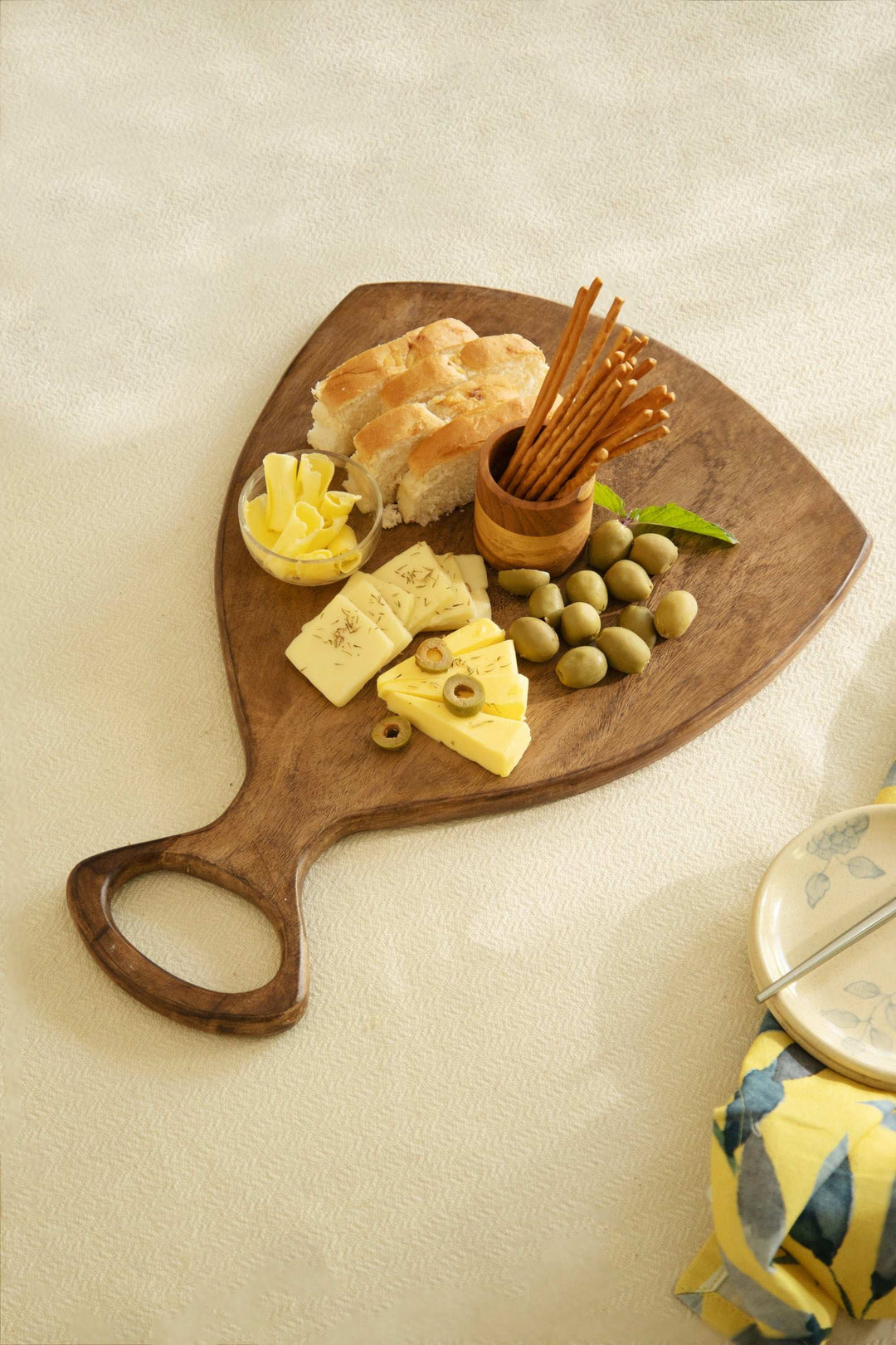 Laimai Mango Wood Paddle Chopping Serving Board